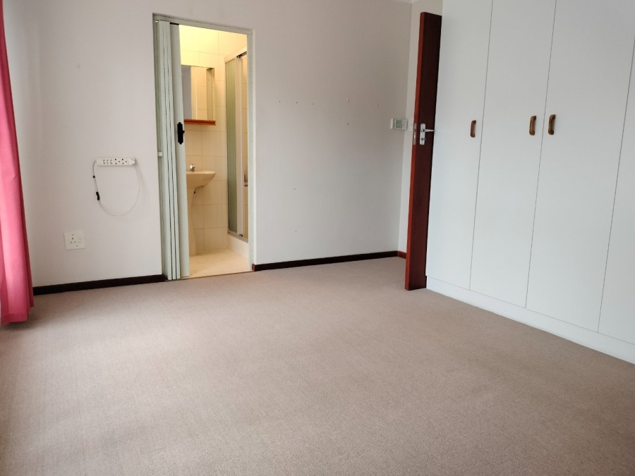 3 Bedroom Property for Sale in Reebok Western Cape